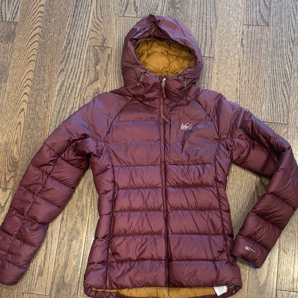REI Women's Maroon Puffer Jacket